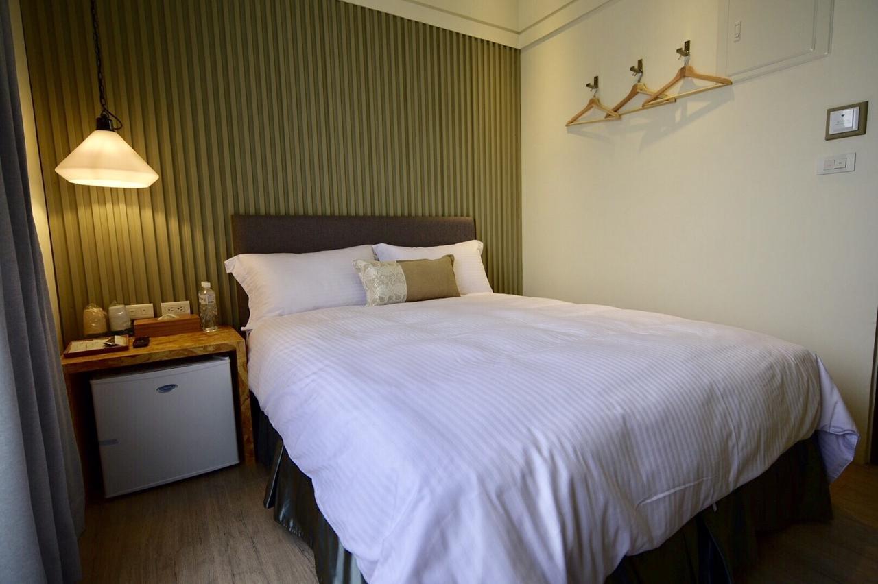 Sakagami Hotel Tainan Exterior photo